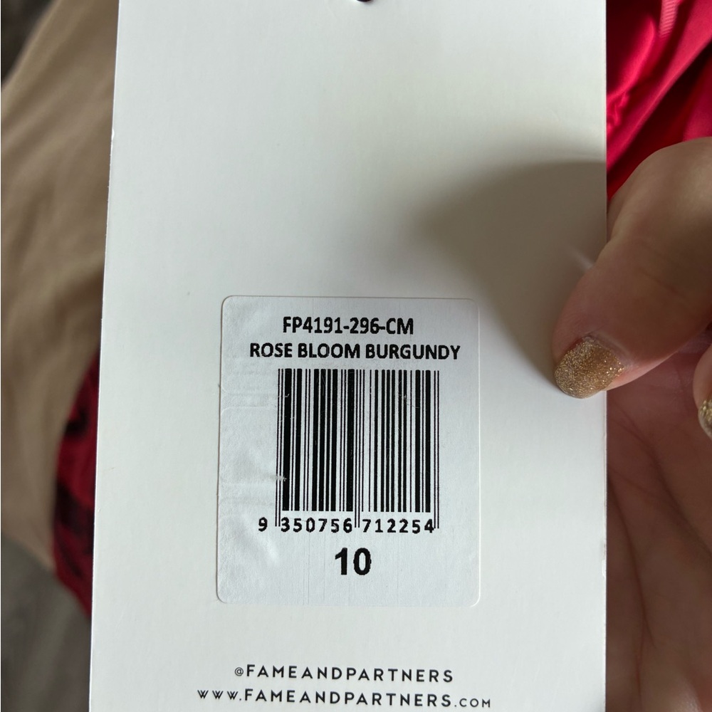NWT Fame and Partners Red Rose Maxi Jumpsuit - Picture 7 of 12